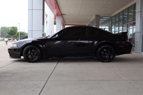 Black Clearcoat 2001 Ford Mustang SVT Cobra