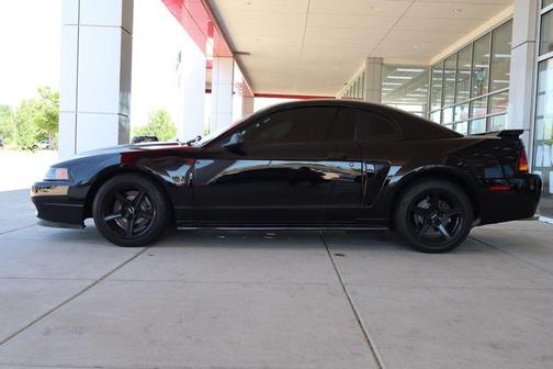 Black Clearcoat 2001 Ford Mustang SVT Cobra