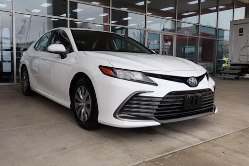 2022 Toyota Camry LE