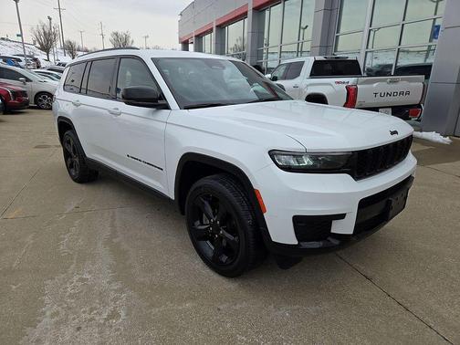 2023 Jeep Grand Cherokee L Altitude