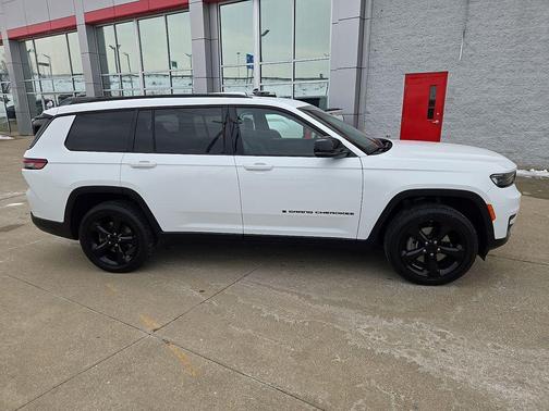 2023 Jeep Grand Cherokee L Altitude