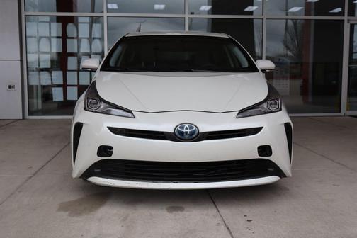 2019 Toyota Prius LE