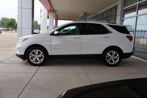 Summit White 2018 Chevrolet Equinox Premier