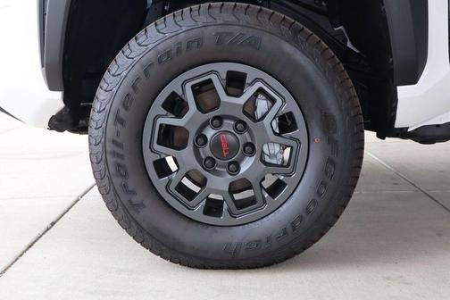 2025 Toyota Tacoma TRD PreRunner