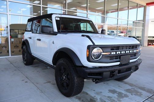 2024 Ford Bronco Black Diamond