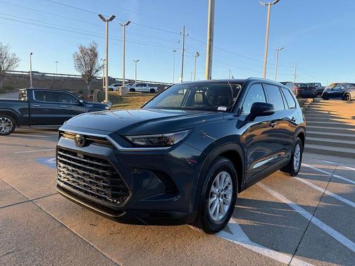 2025 Toyota Grand Highlander XLE