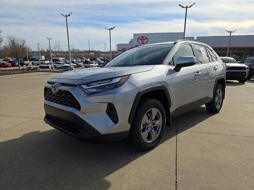 2025 Toyota RAV4 Hybrid SE