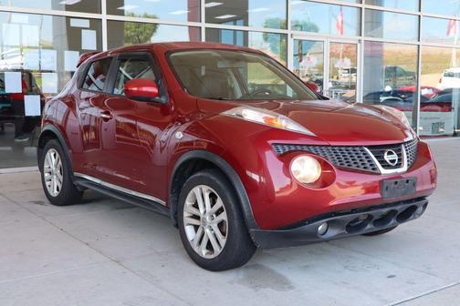 Cayenne Red 2012 Nissan Juke SL