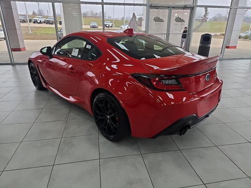 2025 Toyota GR86 Premium