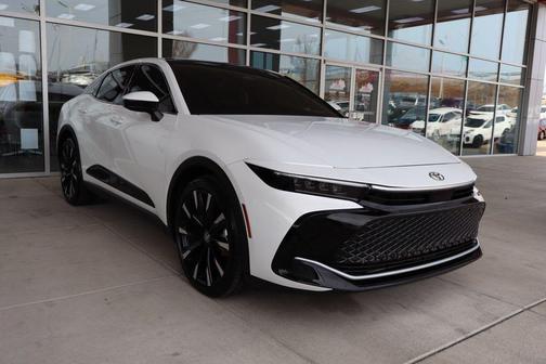 2024 Toyota Crown Platinum