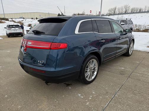 2016 Lincoln MKT EcoBoost