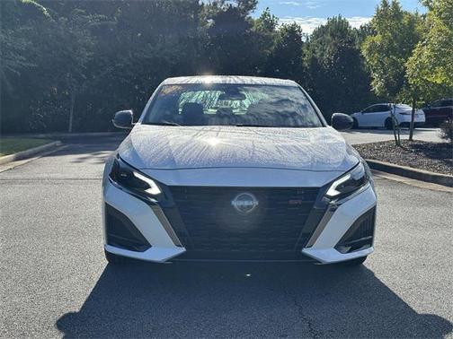 2024 Nissan Altima SR FWD