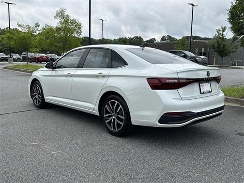 2025 Volkswagen Jetta 1.5T SE