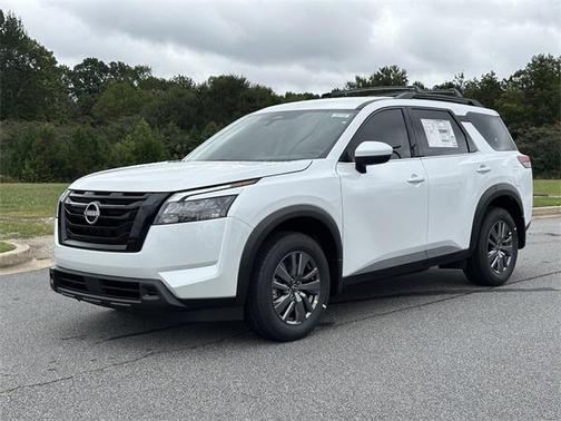 2025 Nissan Pathfinder SV FWD