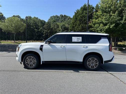 2025 Nissan Armada SL 4WD