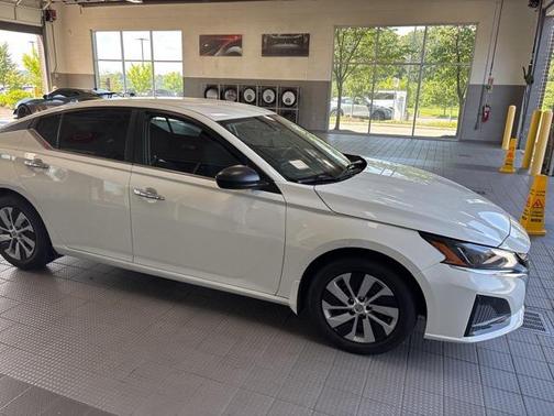 2024 Nissan Altima S FWD