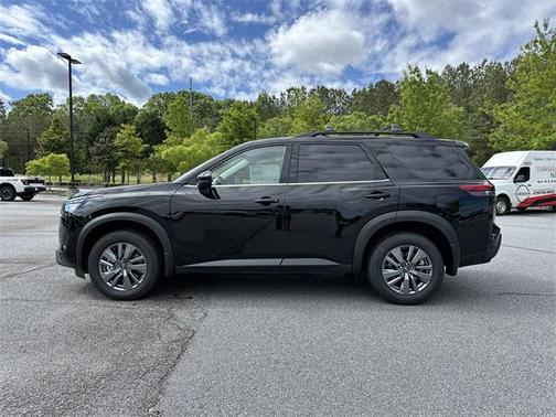 2025 Nissan Pathfinder SV FWD