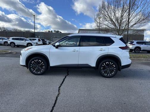 2025 Nissan Rogue SL