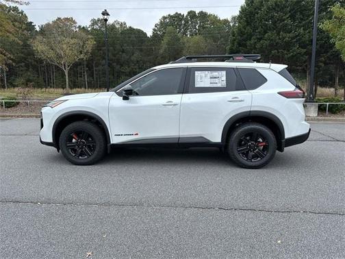 2025 Nissan Rogue Rock Creek