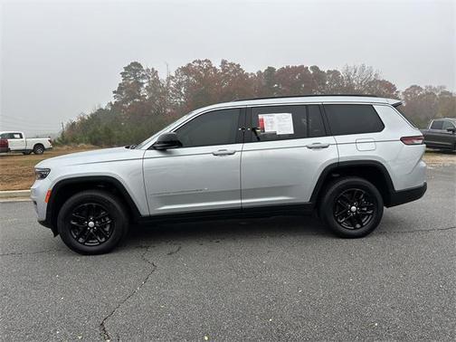 2024 Jeep Grand Cherokee L Laredo