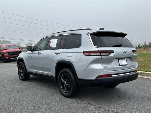 2024 Jeep Grand Cherokee L Laredo