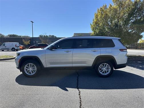 2024 Jeep Grand Cherokee L Laredo