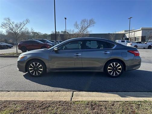 2017 Nissan Altima 2.5 SV