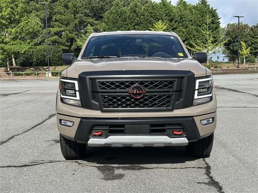 2024 Nissan Titan PRO-4X