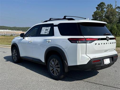 2025 Nissan Pathfinder SV 4WD