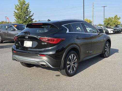 Black Obsidian 2018 INFINITI QX30 LUXE