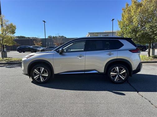 2021 Nissan Rogue Platinum