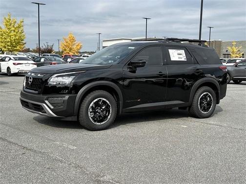 2025 Nissan Pathfinder Rock Creek