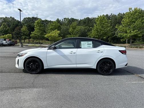 2025 Nissan Sentra SR