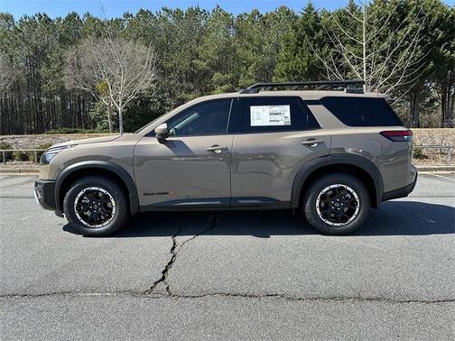 2025 Nissan Pathfinder Rock Creek 4WD