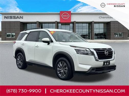 2024 Nissan Pathfinder SV FWD