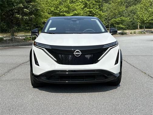 2025 Nissan ARIYA EVOLVE+
