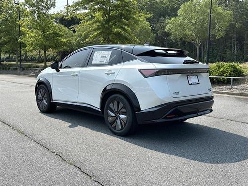 2025 Nissan ARIYA EVOLVE+