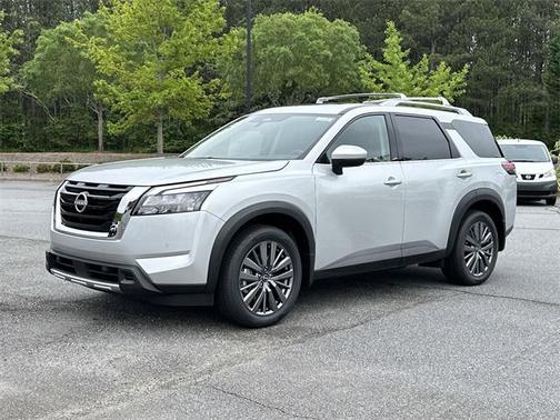 2025 Nissan Pathfinder SL 4WD