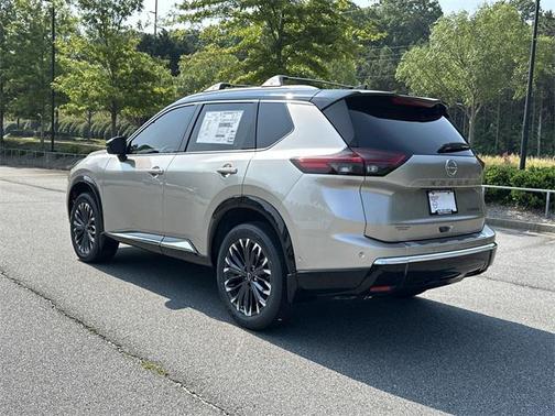 2025 Nissan Rogue Platinum
