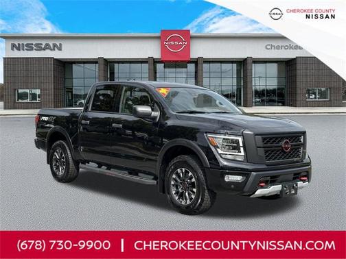 2024 Nissan Titan PRO-4X