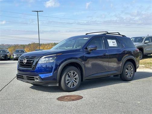 2025 Nissan Pathfinder SV FWD