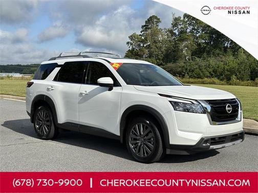 2025 Nissan Pathfinder SL 4WD