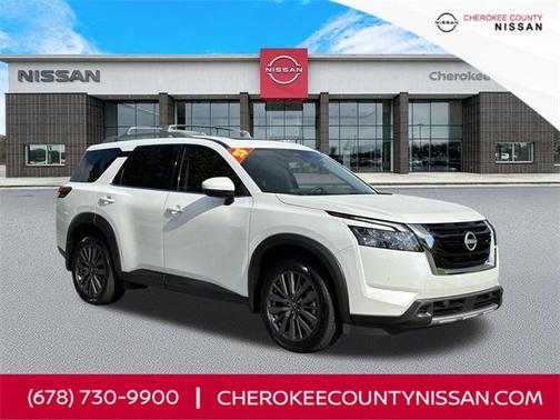 2025 Nissan Pathfinder SL 4WD