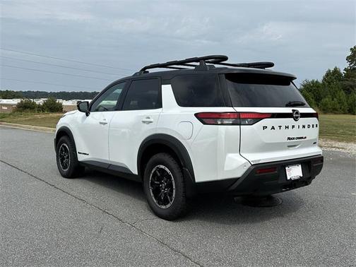 2025 Nissan Pathfinder Rock Creek 4WD