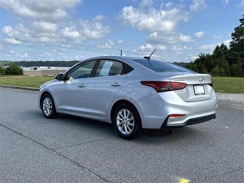 2022 Hyundai Accent SEL