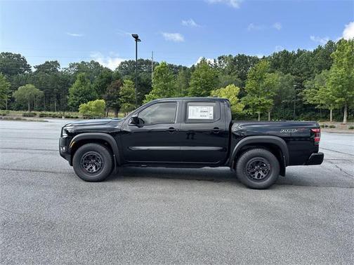 2025 Nissan Frontier PRO-X