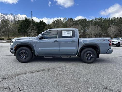 2025 Nissan Frontier PRO-X