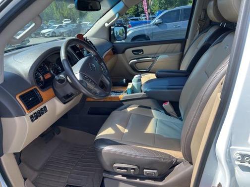 2015 Nissan Armada Platinum