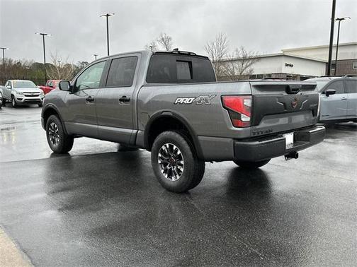 2024 Nissan Titan PRO-4X