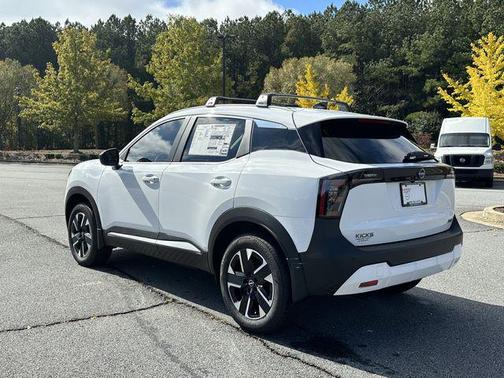 Fresh Powder 2026 Nissan Kicks SV